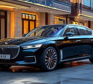 Hongqi H9 и HS7: цена привоза и представительский седан за деньги кроссовера